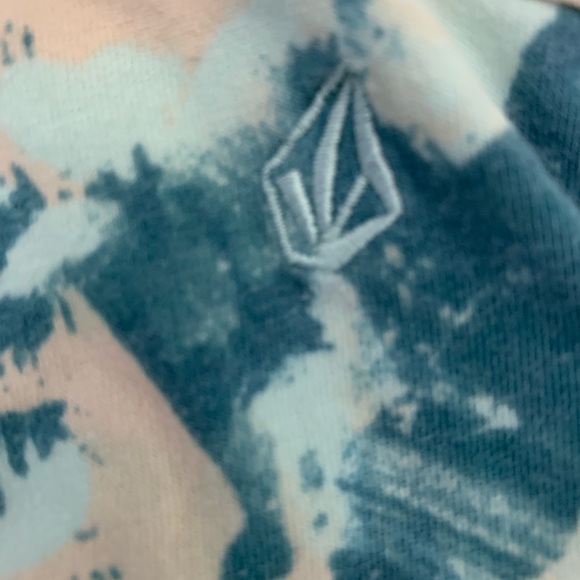 Like new Volcom Dress, size small - Picture 4 of 4